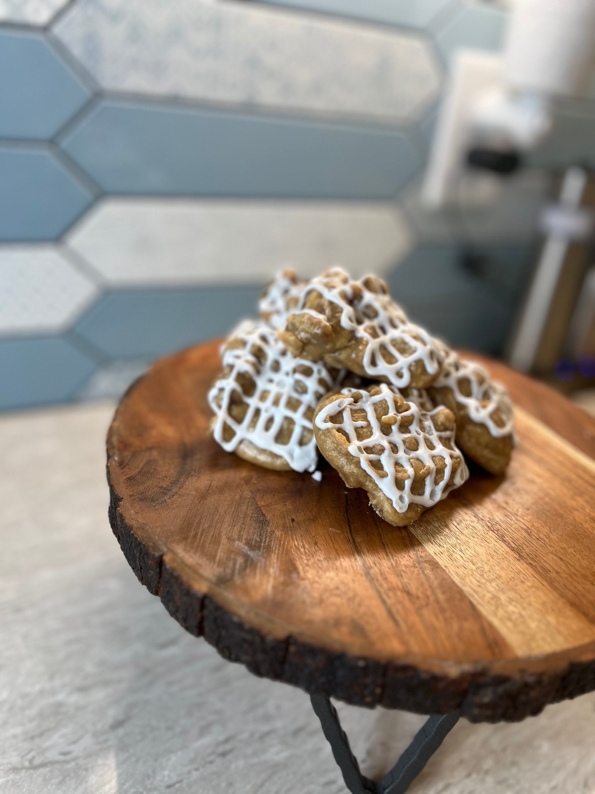 Homemade Cinnamon Roll Pralines